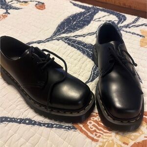 Dr marten size 38 brand new
